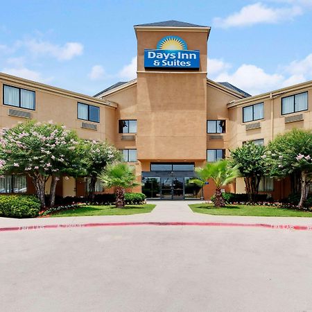Days Inn & Suites By Wyndham Desoto Ngoại thất bức ảnh